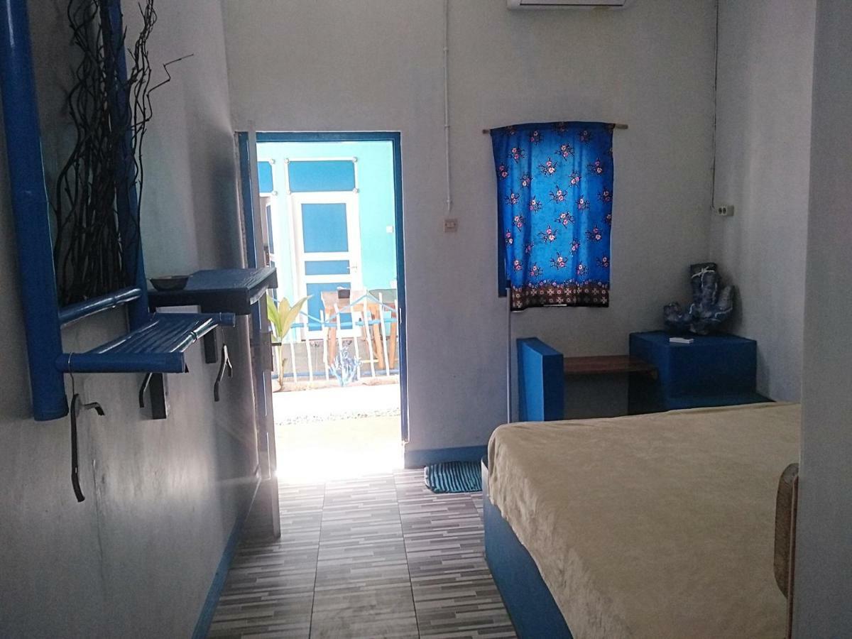 Blue Coral Homestay Karimunjawa Exterior foto